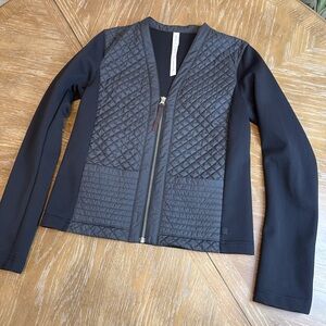 LULULEMON CARDIGAN AND AGAIN BLACK QUILTED FRONT ZIP FRONT V NECK JACKET